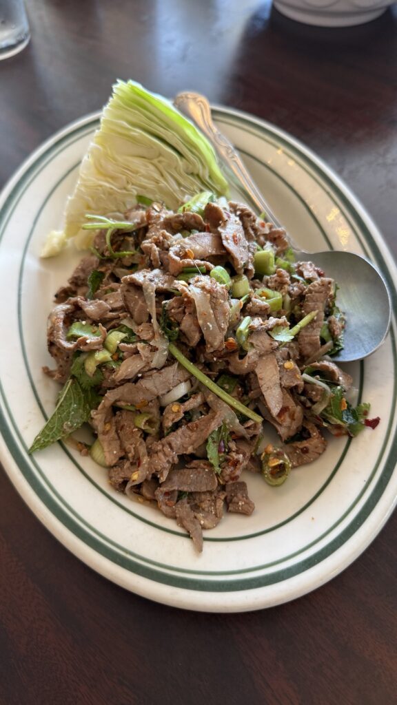 larb salad thai style with sliced beef